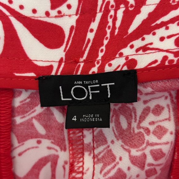 Loft Red and White Paisley Wide Leg Print Cropped Pants Size 4 - Picture 3 of 7